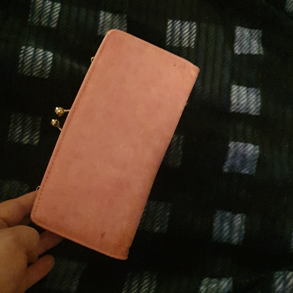 Pink Wallets - Picture 3 of 3